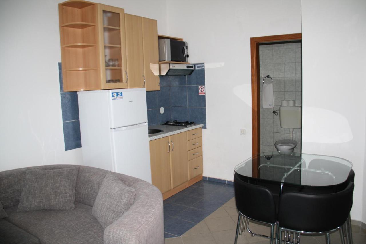 Appartement Vila Filipasic à Vir Extérieur photo