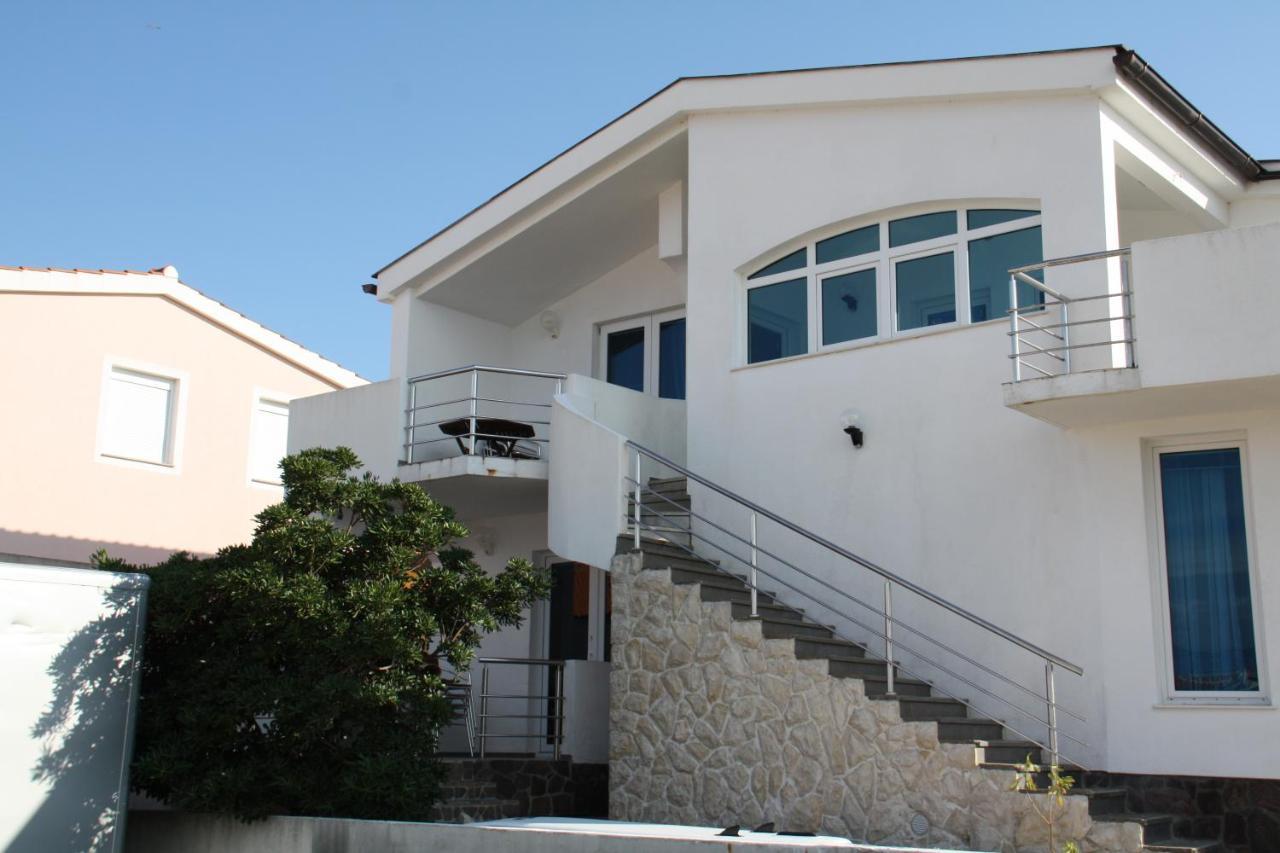 Appartement Vila Filipasic à Vir Extérieur photo
